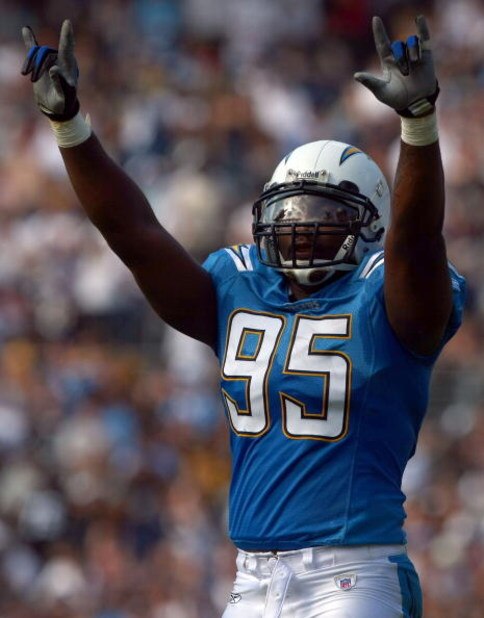 SAN DIEGO - OCTOBER 14:  Linebacker Shaun Phillips #95 of the San Diego Chargers celebrates a sack during their game against the Oakland Raiders in the first half on October 14, 2007 at Qualcomm Stadium in San Diego, California.  (Photo by Donald Miralle/