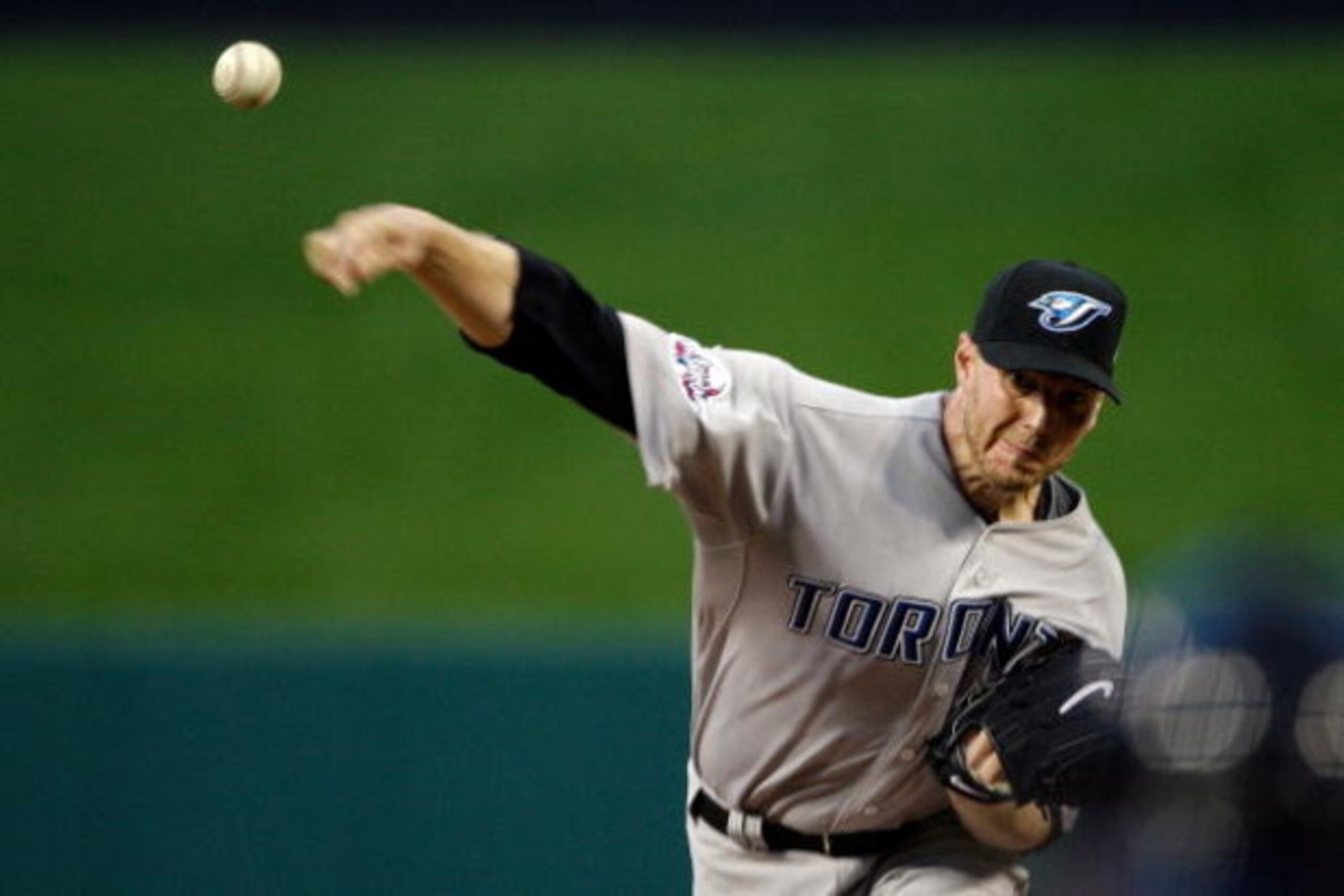 ST LOUIS, MO - JULY 14: American League All-Star Roy Halladay of the Toronto Blue Jays pitches during the 2009 MLB All-Star Game at Busch Stadium on July 14, 2009 in St Louis, Missouri. (Photo by Morry Gash-Pool/Getty Images) ST LOUIS, MO - JULY 14: American League All-Star Roy Halladay of the Toronto Blue Jays pitches during the 2009 MLB All-Star Game at Busch Stadium on July 14, 2009 in St Louis, Missouri. (Photo by Morry Gash-Pool/Getty Images)