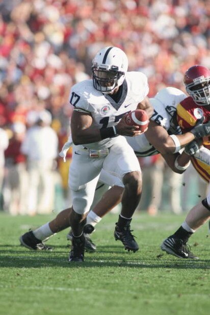PASADENA, CA - JANUARY 1:  Daryll Clark #17 of the Penn State Nittany Lions scrambles against the USC Trojans on January 1, 2009 at the Rose Bowl in Pasadena, California.  USC won 38-24.  (Photo by Jeff Golden/Getty Images)
