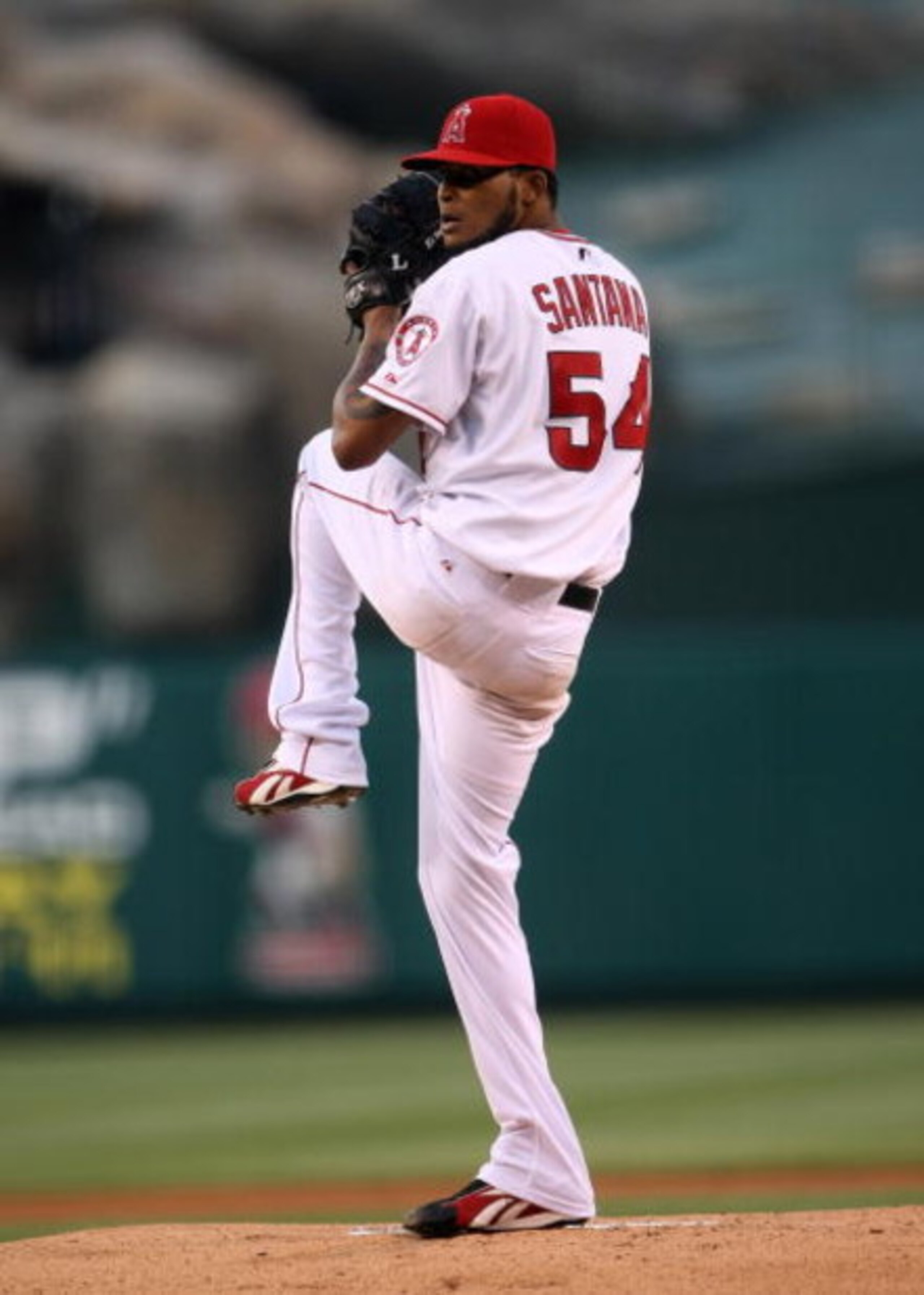 ANAHEIM, CA - AUGUST 11:  Pitcher Ervin Santana #54 of the Los Angeles Angels of Anaheim throws a pitch against the Tampa Bay Rays on August 11, 2009 at Angel Stadium in Anaheim, California.  Santana pitched a complete game shutout as the Angels won 6-0. 