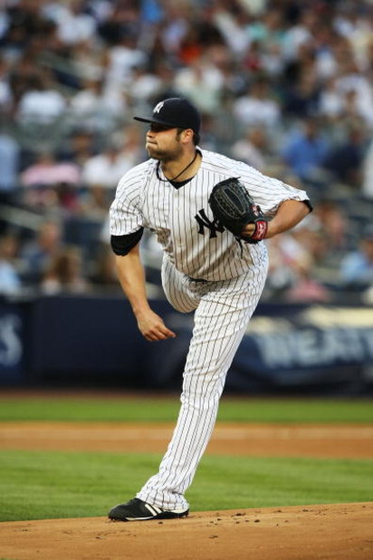 NEW YORK - AUGUST 25:  Joba Chamberlain #62 of The New York Yankees in action against The Texas Rangers during their game on August 25th, 2009 at Yankee Stadium in the Bronx Borough of New York.  (Photo by Al Bello/Getty Images)