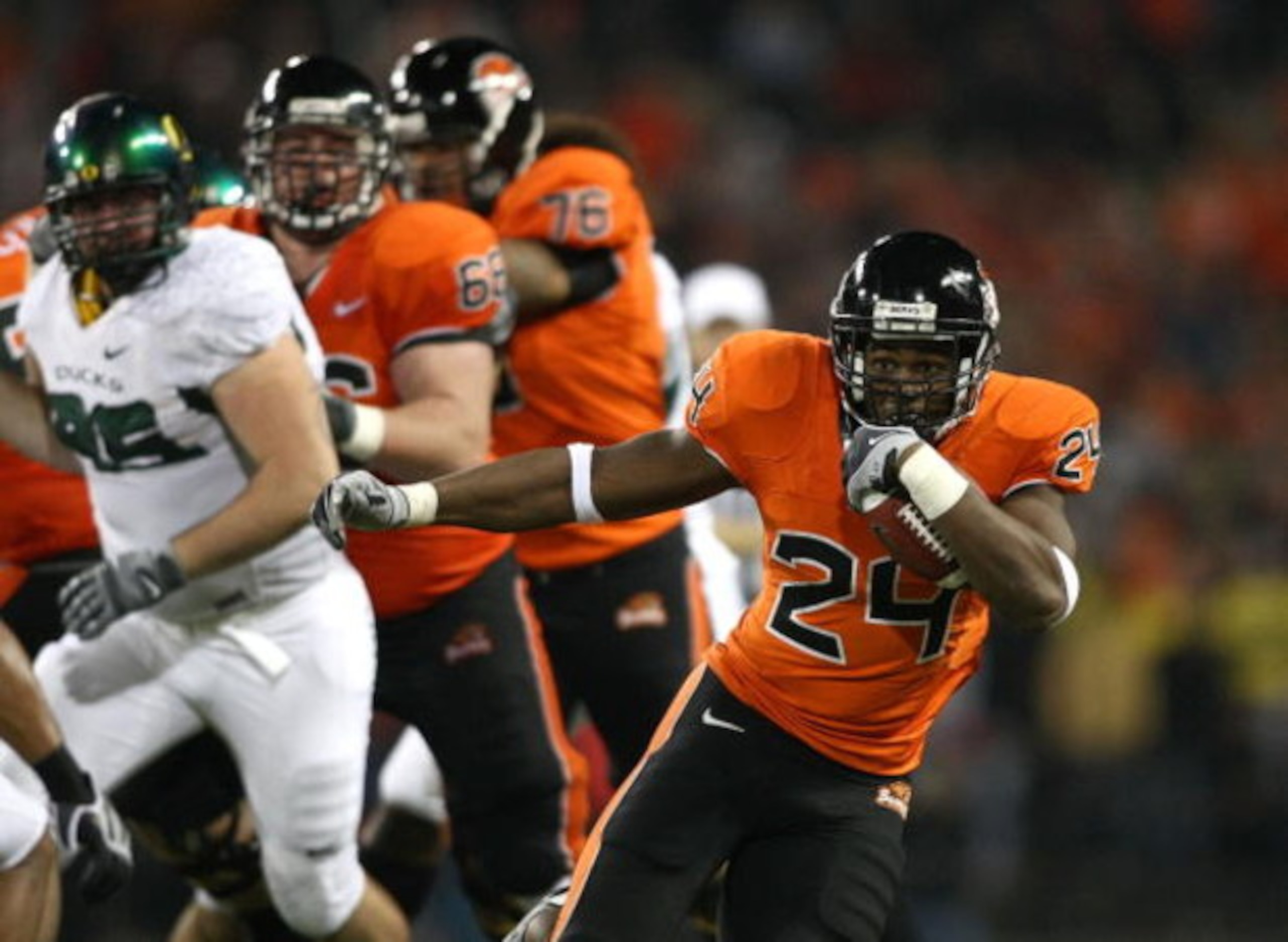 CORVALIS, OR - NOVEMBER 29:  Ryan McCants #24 of the Oregon State Beavers runs with the ball during their game against the Oregon Ducks at Reser Stadium on November 29, 2008 in Corvalis, Oregon. The Ducks defeated the Beavers 65-38. (Photo by Jonathan Fer