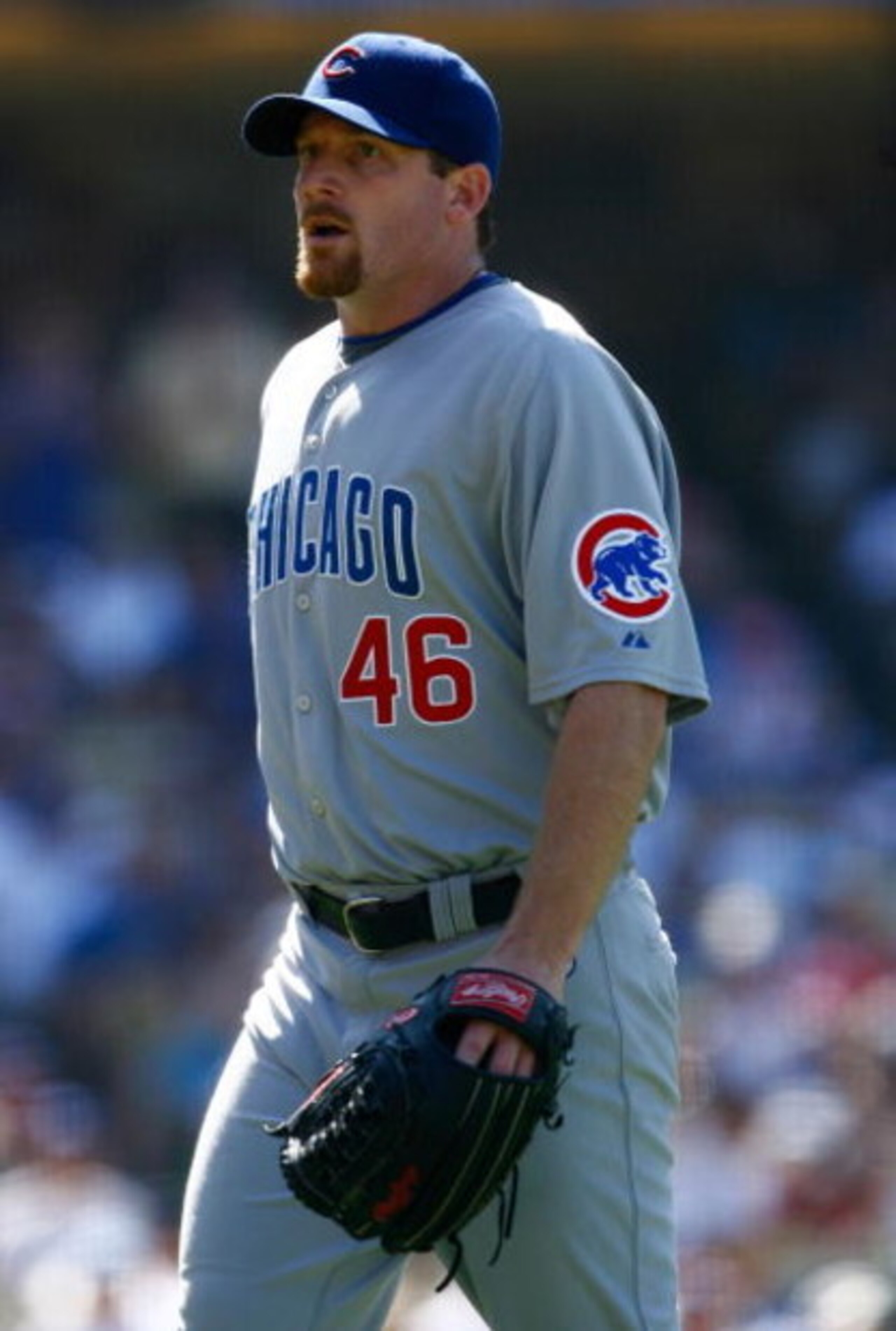 LOS ANGELES, CA - AUGUST 23:  Ryan Dempster #46 of the Chicago Cubs walks back to the dugout against the Los Angeles Dodgers at Dodger Stadium on August 23, 2009 in Los Angeles, California.  (Photo by Jeff Gross/Getty Images)
