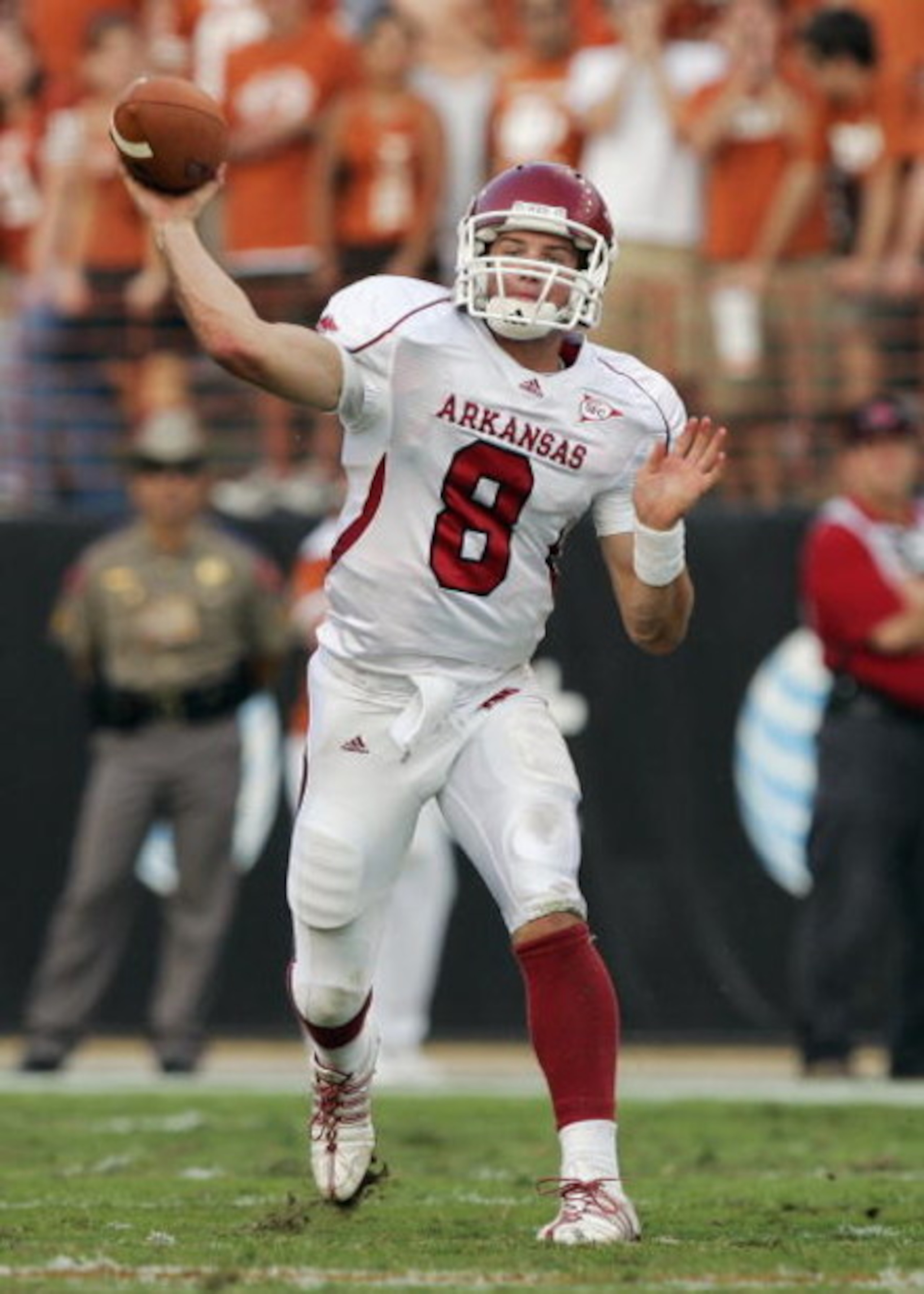 AUSTIN, TX - SEPTEMBER 27:  Quarterback Tyler Wilson #8 of the Arkansas Razorbacks passes the ball during the game against the Texas Longhorns on September 27, 2008 at Darrell K Royal-Texas Memorial Stadium in Austin, Texas.  Texas won 52-10.  (Photo by B