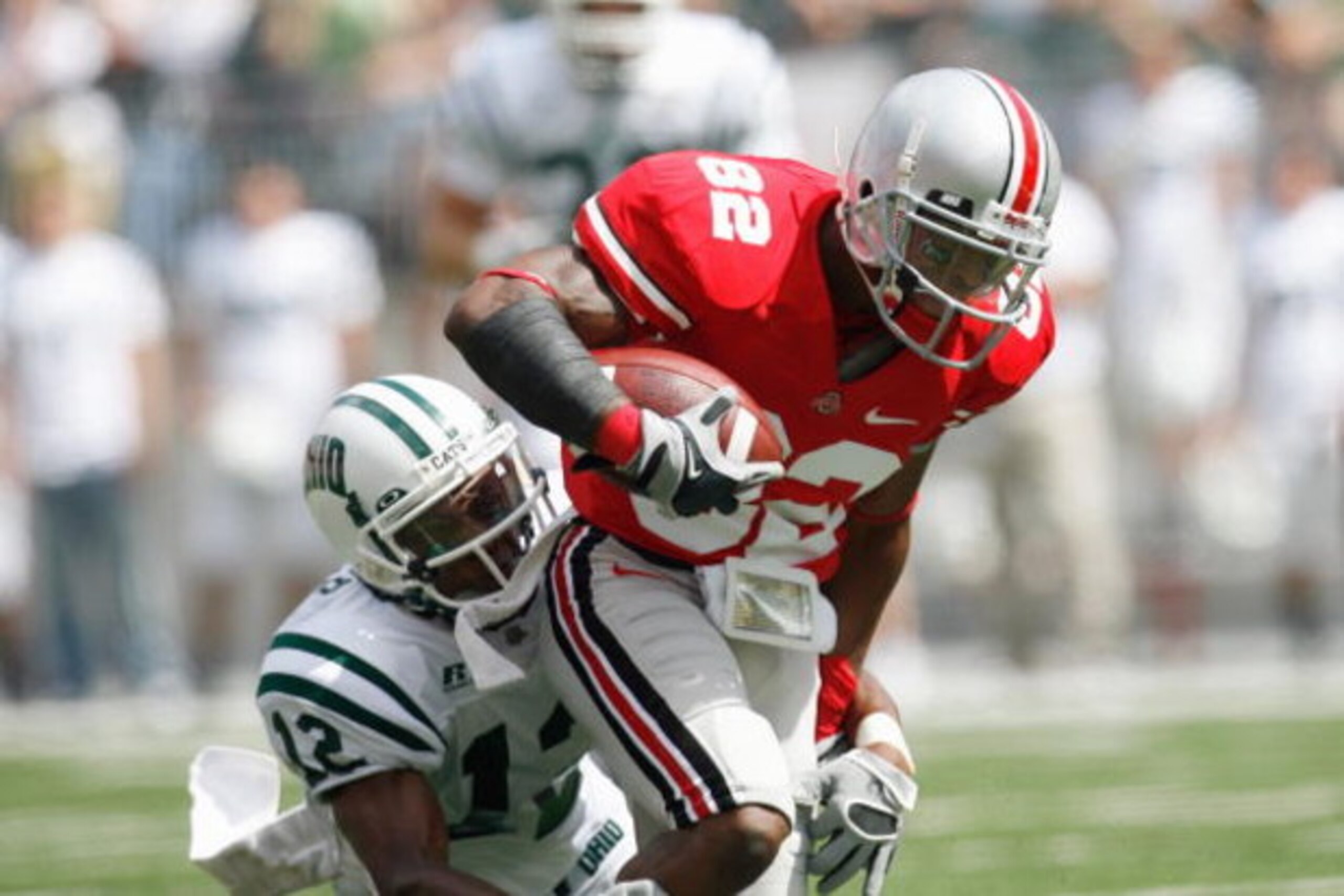 COLUMBUS, OH - SEPTEMBER 06: Ray Small #82 of the Ohio State Buckeyes carries the ball during the game against the Ohio Bobcats at Ohio Stadium on September 6, 2008 in Columbus, Ohio. (Photo by Kevin C. Cox/Getty Images) COLUMBUS, OH - SEPTEMBER 06: Ray Small #82 of the Ohio State Buckeyes carries the ball during the game against the Ohio Bobcats at Ohio Stadium on September 6, 2008 in Columbus, Ohio. (Photo by Kevin C. Cox/Getty Images)