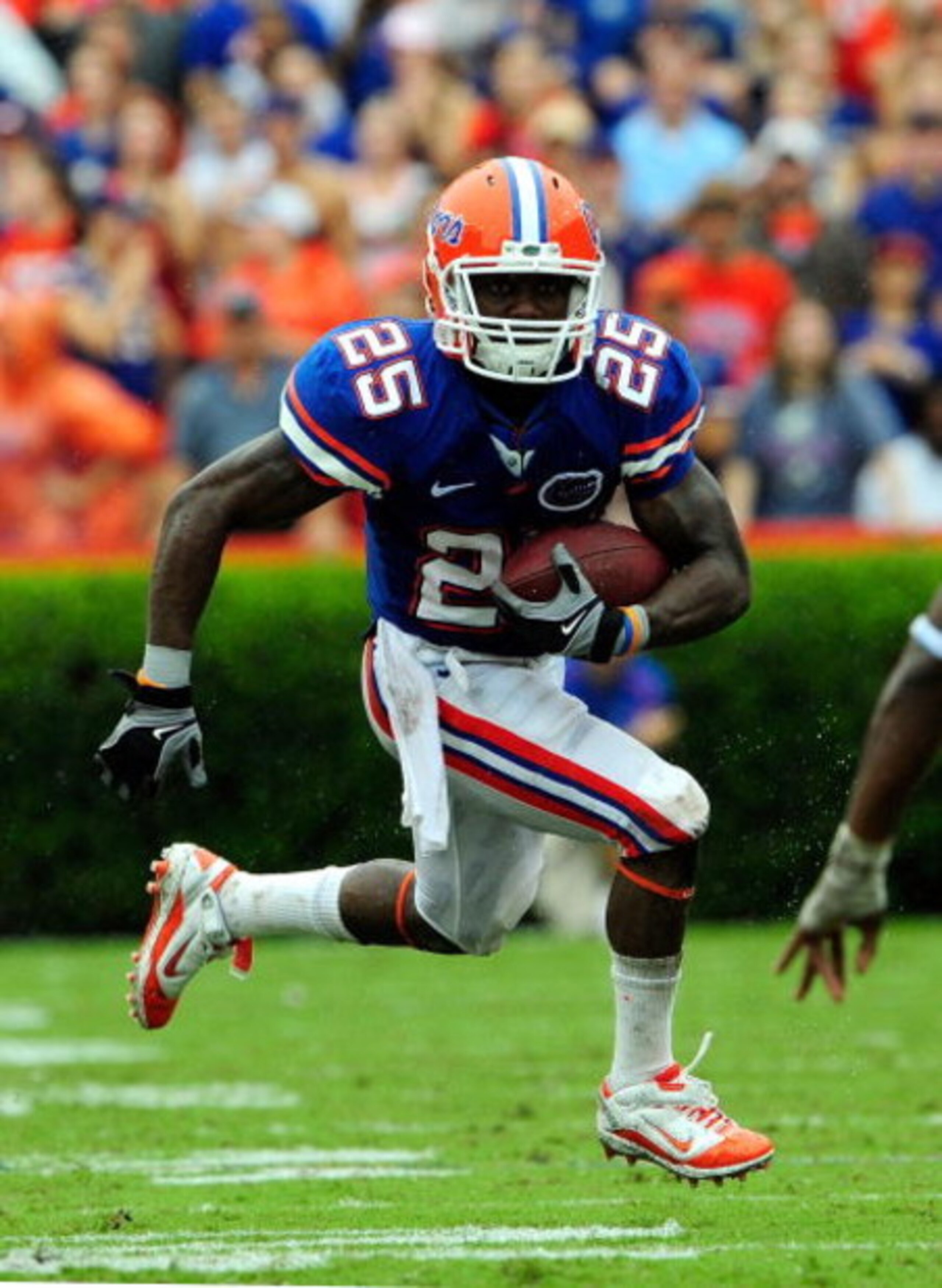 GAINESVILLE, FL - SEPTEMBER 12: Brandon James #25 runs for a touchdown during the game against the Troy Trojans at Ben Hill Griffin Stadium on September 12, 2009 in Gainesville, Florida. (Photo by Sam Greenwood/Getty Images) GAINESVILLE, FL - SEPTEMBER 12: Brandon James #25 runs for a touchdown during the game against the Troy Trojans at Ben Hill Griffin Stadium on September 12, 2009 in Gainesville, Florida. (Photo by Sam Greenwood/Getty Images)