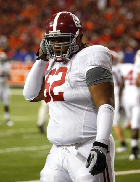 ATLANTA - SEPTEMBER 05:  Defensive lineman Terrence Cody #62 of the Alabama Crimson Tide against the Virginia Tech Hokies during the Chick-fil-A Kickoff Game at Georgia Dome on September 5, 2009 in Atlanta, Georgia.  (Photo by Kevin C. Cox/Getty Images)