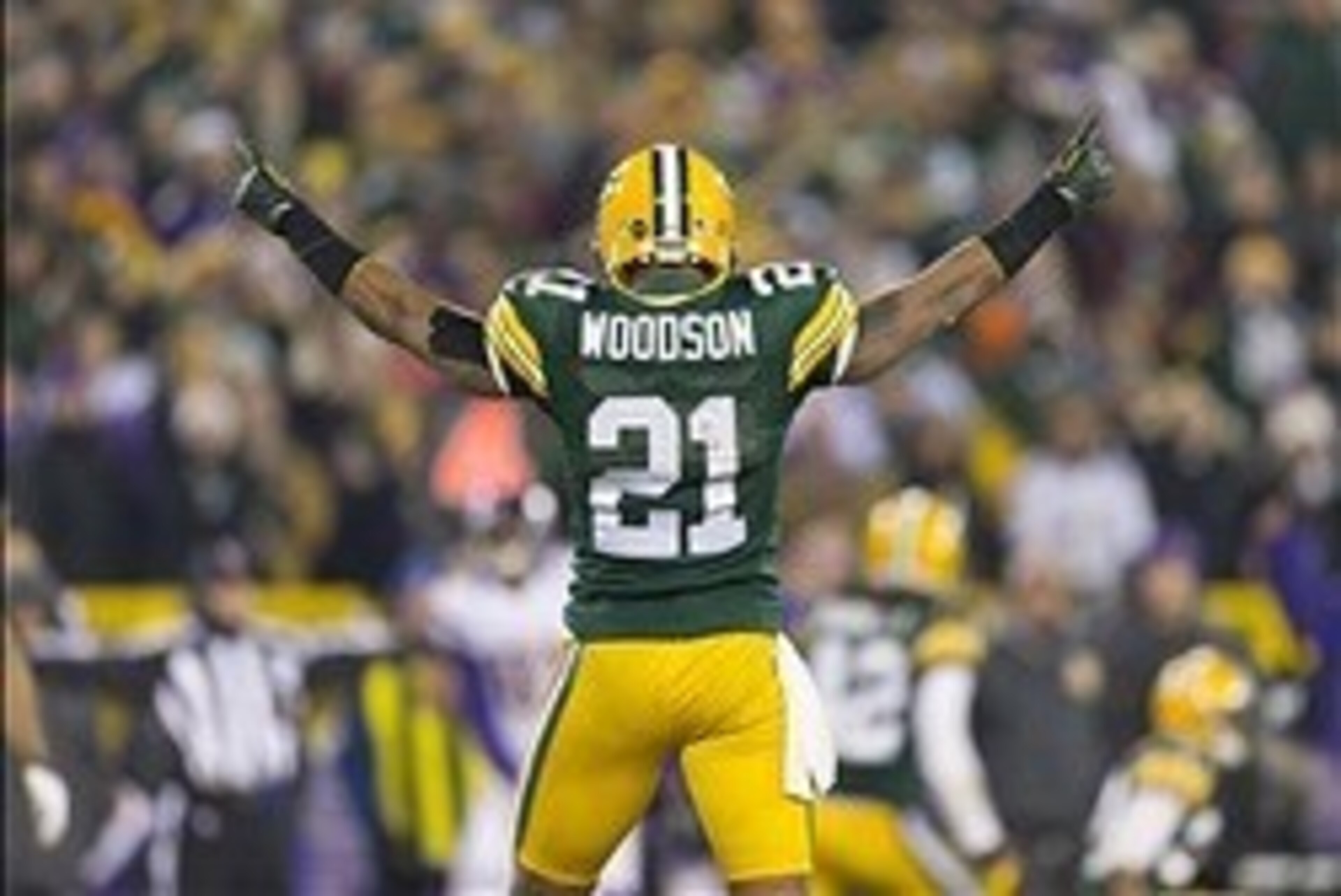 Jan 5, 2013; Green Bay, WI, USA; Green Bay Packers safety Charles Woodson (21) celebrates a play during the fourth quarter of the NFC Wild Card playoff game against the Minnesota Vikings at Lambeau Field. The Packers won 24-10. Mandatory Credit: Jeff H Jan 5, 2013; Green Bay, WI, USA; Green Bay Packers safety Charles Woodson (21) celebrates a play during the fourth quarter of the NFC Wild Card playoff game against the Minnesota Vikings at Lambeau Field. The Packers won 24-10. Mandatory Credit: Jeff H