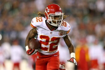 PHILADELPHIA, PA - SEPTEMBER 19:  Dexter McCluster #22 of the Kansas City Chiefs runs with the ball in the first quarter against the Philadelphia Eagles at Lincoln Financial Field on September 19, 2013 in Philadelphia, Pennsylvania.  (Photo by Elsa/Getty 
