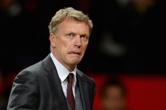 MANCHESTER, ENGLAND - JANUARY 01:  Manchester United Manager David Moyes reacts at the end of the Barclays Premier League match between Manchester United and Tottenham Hotspur at Old Trafford on January 1, 2014 in Manchester, England.  (Photo by Michael R