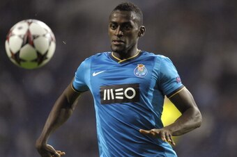 PORTO, PORTUGAL - OCTOBER 1:  Jackson Martinez of FC Porto in action during the UEFA Champions League group stage match between FC Porto and Club Atletico de Madrid held on October 1, 2013 at the Estadio do Dragao, in Porto, Portugal. (Photo by Miguel Rio