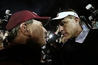 Jan 6, 2014; Pasadena, CA, USA; Auburn Tigers head coach Gus Malzahn (right) congratulates Florida State Seminoles head coach Jimbo Fisher (left) during the second half of the 2014 BCS National Championship game at the Rose Bowl.  Mandatory Credit: Matthe