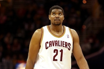 CLEVELAND, OH - DECEMBER 26:  Andrew Bynum #21 of the Cleveland Cavaliers looks on during the game against the Atlanta Hawks at Quicken Loans Arena on December 26, 2013 in Cleveland, Ohio.  NOTE TO USER: User expressly acknowledges and agrees that, by dow