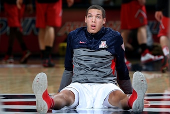 TUCSON, AZ - DECEMBER 03:  Aaron Gordon #11 of the Arizona Wildcats warms up before the college basketball game against the Texas Tech Red Raiders at McKale Center on December 3, 2013 in Tucson, Arizona. The Wildcats defeated the Red Raiders 79-58.  (Phot