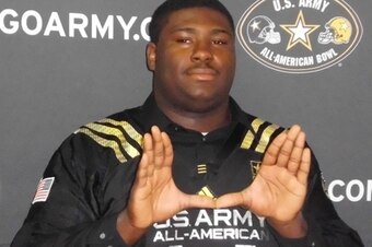 Questions surrounding Al Golden's coaching future caused Travonte Valentine to decommit, but the defensive tackle's heart remains with