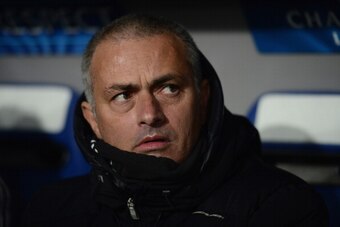 BASEL, SWITZERLAND - NOVEMBER 26:  Jose Mourinho of Chelsea looks on during the UEFA Champions League Group E match between FC Basel 1893 and Chelsea at St. Jakob-Park on November 26, 2013 in Basel, Switzerland.  (Photo by Jamie McDonald/Getty Images)