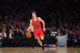 NEW YORK, NY - DECEMBER 11:  Mike Dunleavy #34 of the Chicago Bulls dribbles the ball against the New York Knicks at Madison Square Garden on December 11, 2013 in New York City. The Knicks defeated the Bulls 83-78. NOTE TO USER: User expressly acknowledge