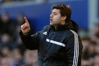 LIVERPOOL, ENGLAND - DECEMBER 29:  Manager Mauricio Pochettino of Southampton gestures during the Barclays Premier League match between Everton and Southampton at Goodison Park on December 29, 2013 in Liverpool, England.  (Photo by Paul Thomas/Getty Image