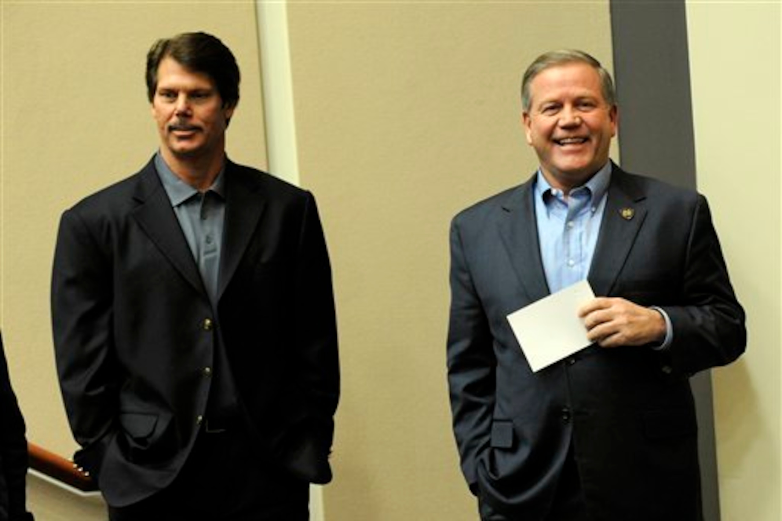 Brian VanGorder joins Brian Kelly's staff as the defensive coordinator.