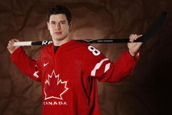 PITTSBURGH - FEBRUARY 03: Sidney Crosby #87 of the Pittsburgh Penguins poses for a portrait in his Team Canada 2010 Olympic jersey on February 3, 2010 at Mellon Arena in Pittsburgh, Pennsylvania.  (Photo by Gregory Shamus/Getty Images)