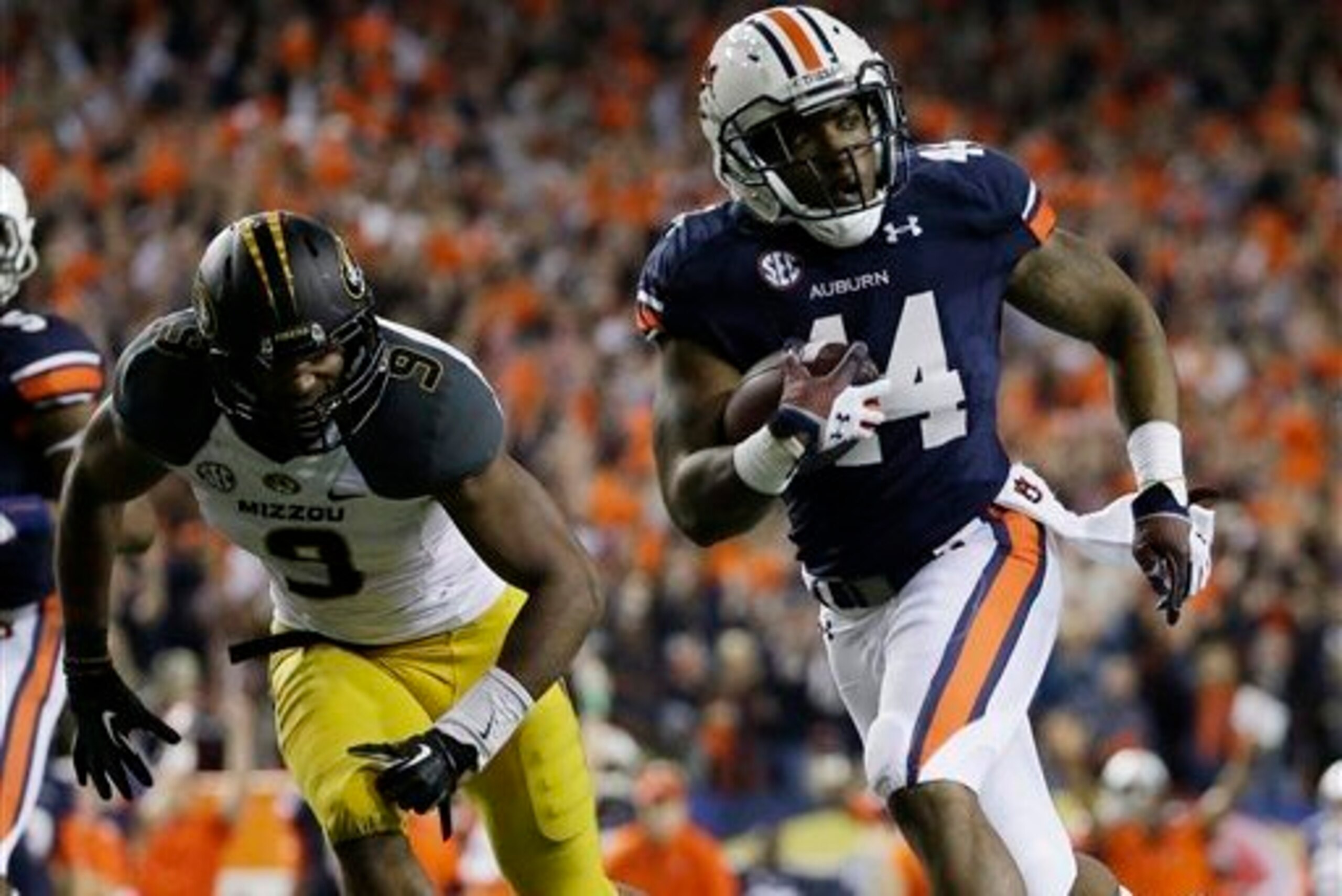 Auburn RB Cameron Artis-Payne