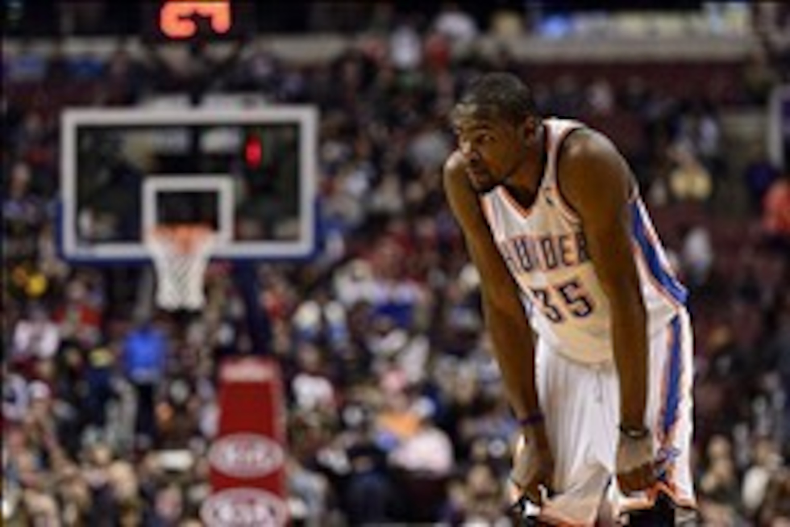 Jan 25, 2014; Philadelphia, PA, USA; Oklahoma City Thunder forward Kevin Durant (35) during the fourth quarter against the Philadelphia 76ers at the Wells Fargo Center. The Thunder defeated the Sixers 103-91. Mandatory Credit: Howard Smith-USA TODAY Sport