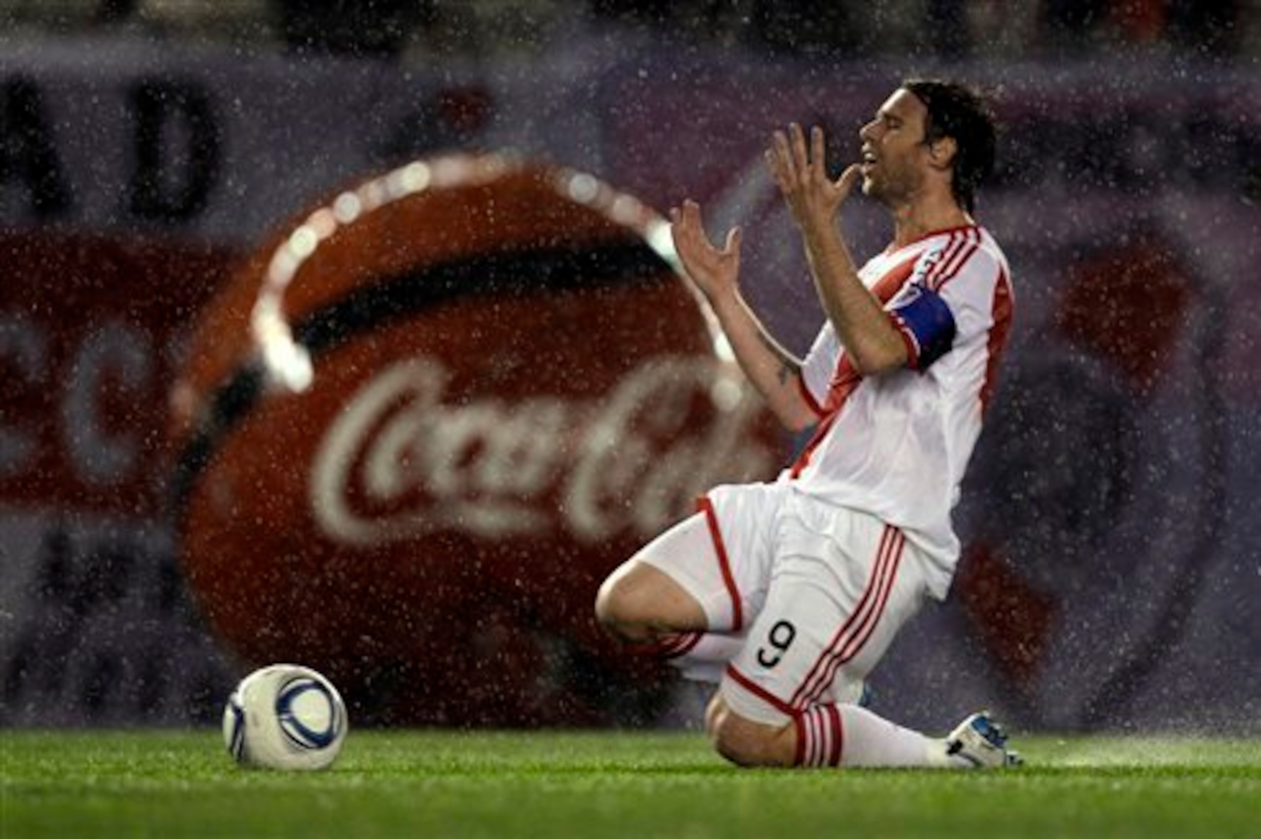 Cavenaghi during his last spell at the Monumental