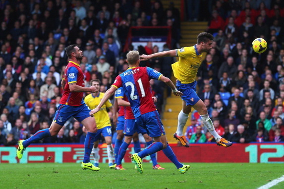 LONDON, ENGLAND - OCTOBER 26:  Olivier Giroud of Arsenal scores his team's second goal during the Barclays Premier League match between Crystal Palace and Arsenal at Selhurst Park on October 26, 2013 in London, England.  (Photo by Clive Rose/Getty Images)