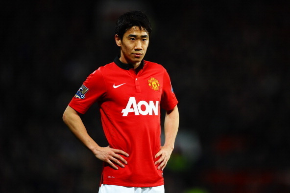 MANCHESTER, ENGLAND - JANUARY 22:  Shinji Kagawa of Manchester United looks on during the Capital One Cup semi final, second leg match between Manchester United and Sunderland at Old Trafford on January 22, 2014 in Manchester, England.  (Photo by Laurence