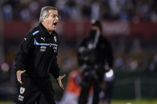 MONTEVIDEO, URUGUAY - OCTOBER 15:Head coach Oscar Tabarez  of Uruguay in action during a match between Uruguay and Argentina as part of the 18th round of the South American Qualifiers for the FIFA's World Cup Brazil 2014 at Centenario Stadium Stadium on O