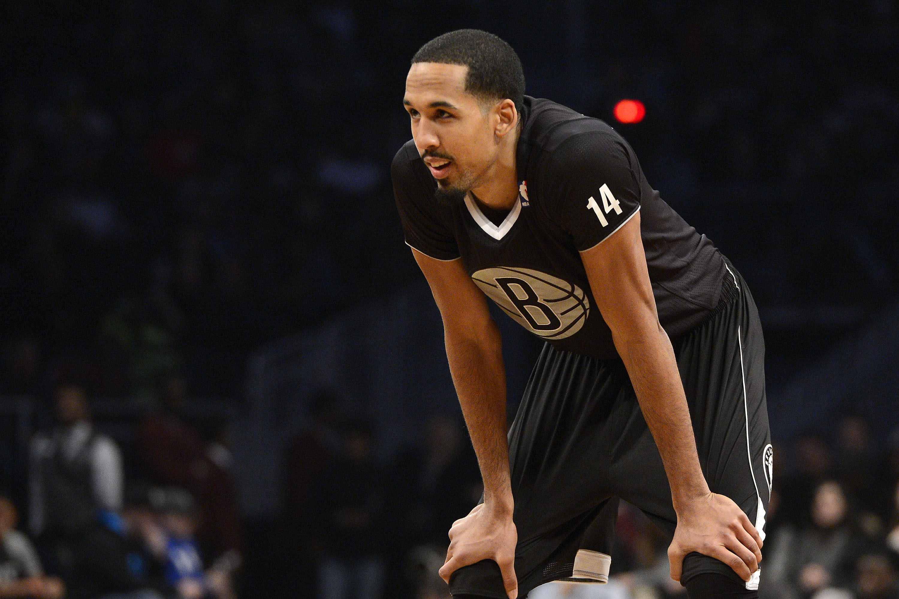 NEW YORK, NY - DECEMBER 25:  Shaun Livingston #14 of the Brooklyn Nets looks on during the second quarter against the Chicago Bulls at the Barclays Center on December 25, 2013 in the Brooklyn borough of New York City. NOTE TO USER: User expressly acknowle
