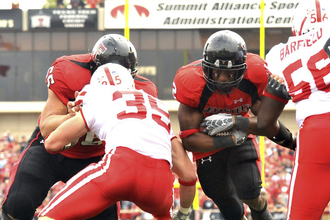 Louis Vasquez (left) at Texas Tech.