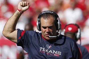 Tight ends coach Brian Pariani is a long-time favorite of Kubiak's.