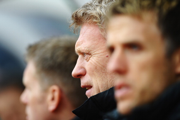 STOKE ON TRENT, ENGLAND - FEBRUARY 01:  David Moyes, manager of Manchester United looks on during the Barclays Premier League match between Stoke City and Manchester United at Britannia Stadium on February 1, 2014 in Stoke on Trent, England.  (Photo by La