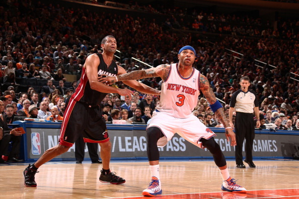 NEW YORK, NY - FEBRUARY 01: Kenyon Martin #3 of the New York Knicks defends against Shane Battier #31 of the Miami Heat during a game at Madison Square Garden in New York City on February 01, 2014.  NOTE TO USER: User expressly acknowledges and agrees tha