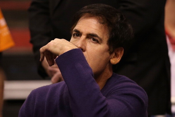 PHOENIX, AZ - DECEMBER 21:  Dallas Mavericks owner, Mark Cuban reacts during the NBA game against the Phoenix Suns at US Airways Center on December 21, 2013 in Phoenix, Arizona.  The Suns defeated the Mavericks 123-108. NOTE TO USER: User expressly acknow