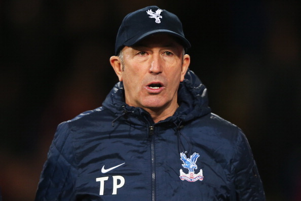 LONDON, ENGLAND - JANUARY 28:  Crystal Palace manager Tony Pulis looks on prior to the Barclays Premier League match between Crystal Palace and Hull City at Selhurst Park on January 28, 2014 in London, England.  (Photo by Ian Walton/Getty Images)