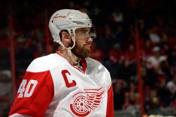 WASHINGTON, DC - FEBRUARY 02:  Henrik Zetterberg #40 of the Detroit Red Wings reacts between plays in the second period during an NHL game against the Washington Capitals at Verizon Center on February 2, 2014 in Washington, DC.  (Photo by Patrick McDermot