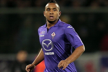 FLORENCE, ITALY - JANUARY 26: Anderson of ACF Fiorentina in action during the Serie A match between ACF Fiorentina and Genoa CFC at Stadio Artemio Franchi on January 26, 2014 in Florence, Italy.  (Photo by Gabriele Maltinti/Getty Images)