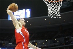Feb 3, 2014; Denver, CO, USA; Los Angeles Clippers forward Blake Griffin (32) dunks the ball during the second half against the Denver Nuggets at Pepsi Center. The Nuggets won 116-115.  Mandatory Credit: Chris Humphreys-USA TODAY Sports