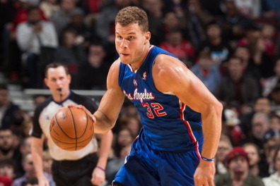 CHICAGO, IL - JANUARY 24: Blake Griffin #32 of the Los Angeles Clippers dribbles during the game against the Chicago Bulls on January 24, 2014 at the United Center in Chicago, Illinois. NOTE TO USER: User expressly acknowledges and agrees that, by downloa
