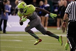 Jan 2, 2014; St. Petersburg, FL, USA; Team Nitro running back Dalvin Cook (4) runs with the ball during the second half at Tropicana Field. Team Highlight defeated the Team Nitro 31-21. Mandatory Credit: Kim Klement-USA TODAY Sports