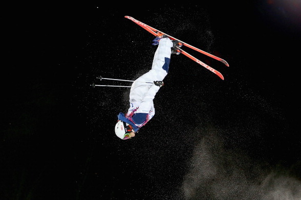 SOCHI, RUSSIA - FEBRUARY 05:  Hannah Kearney of the USA trains during moguls practice at the Extreme Park at Rosa Khutor Mountain ahead of the Sochi 2014 Winter Olympics on February 5, 2014 in Sochi, Russia.  (Photo by Streeter Lecka/Getty Images)