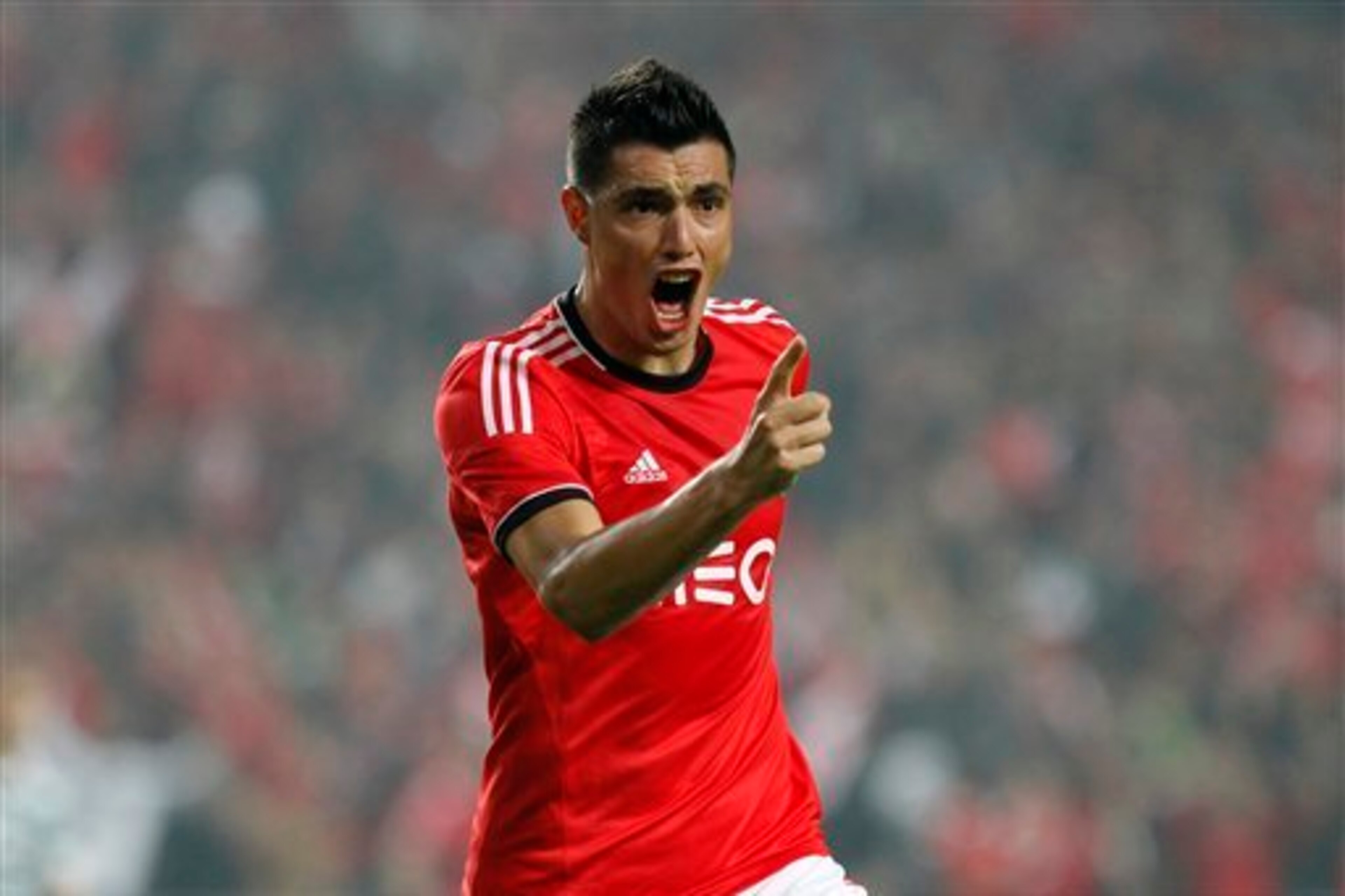 Linked With A Move: Oscar Cardozo