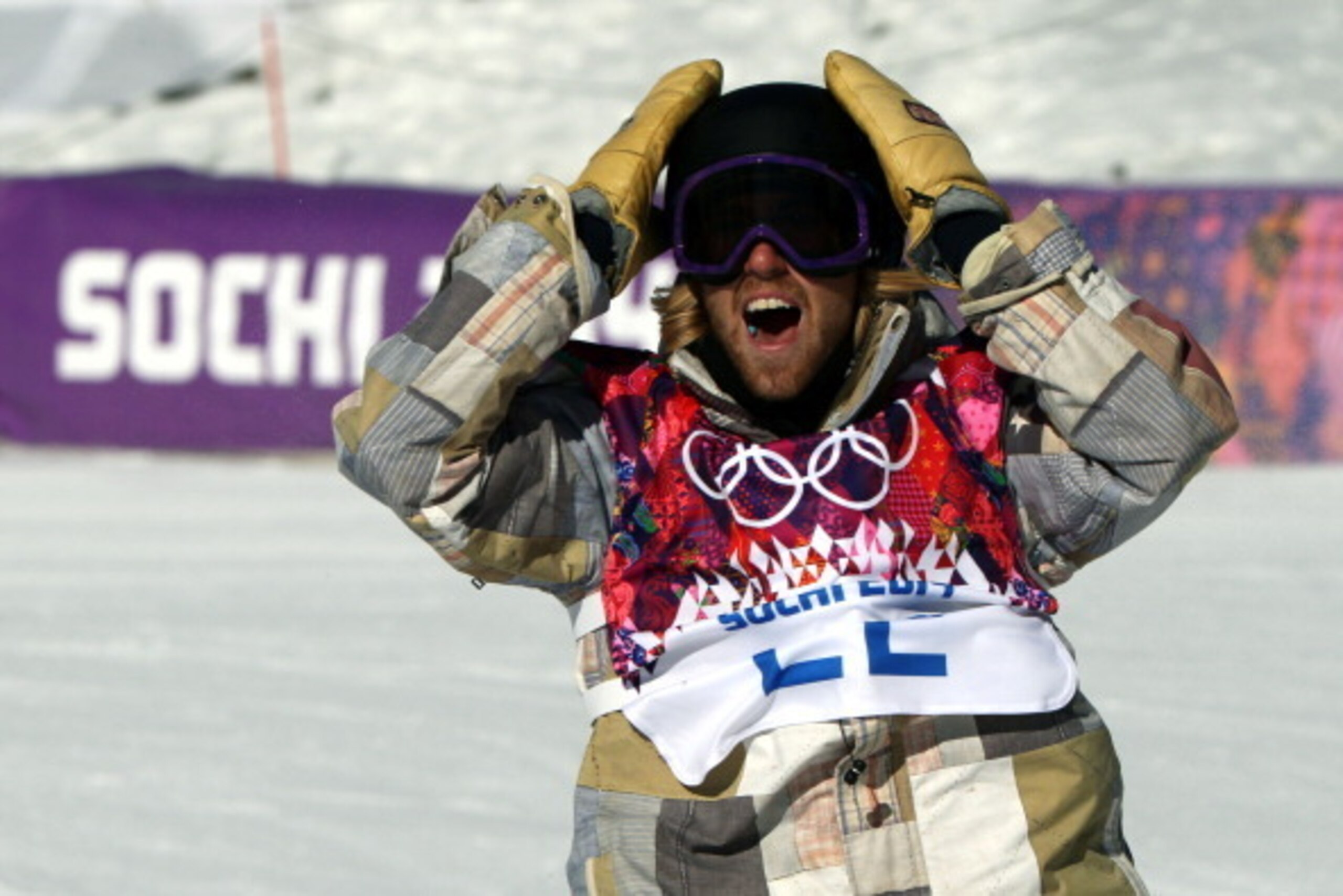 SOCHI, RUSSIA - FEBRUARY 08: (FRANCE OUT) Sage Kotsenburg of USA takes 1st place during the Snowboarding Men's Slopestyle at the Rosa Khutor Extreme Park on February 08, 2014 in Sochi, Russia. (Photo by Christophe Pallot/Agence Zoom/Getty Images) SOCHI, RUSSIA - FEBRUARY 08: (FRANCE OUT) Sage Kotsenburg of USA takes 1st place during the Snowboarding Men's Slopestyle at the Rosa Khutor Extreme Park on February 08, 2014 in Sochi, Russia. (Photo by Christophe Pallot/Agence Zoom/Getty Images)