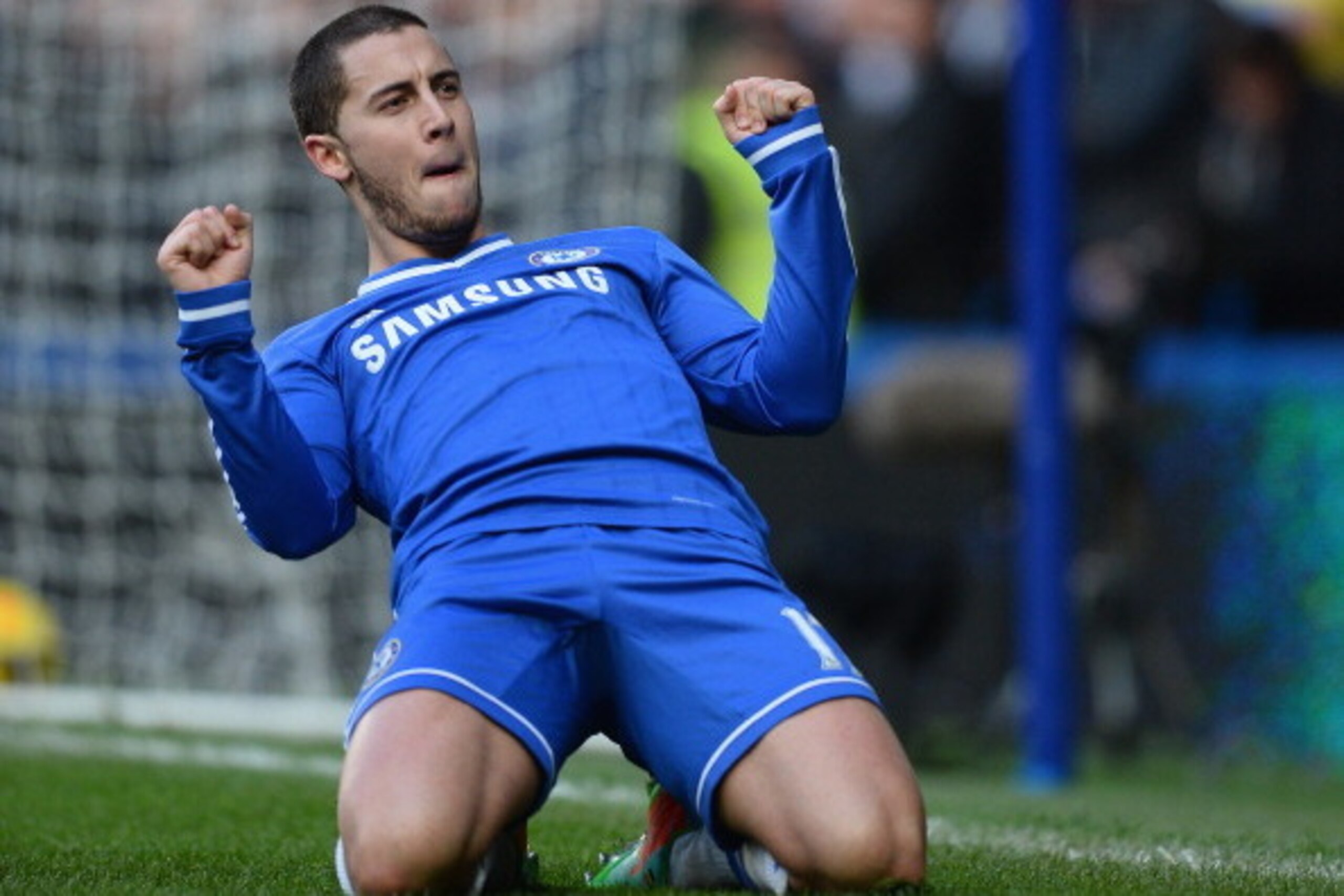 LONDON, ENGLAND - FEBRUARY 08: Eden Hazard of Chelsea celebrates after scoring his second goal during the Barclays Premier League match between Chelsea and Newcastle United at Stamford Bridge on February 8, 2014 in London, England. (Photo by Mike Hewitt LONDON, ENGLAND - FEBRUARY 08: Eden Hazard of Chelsea celebrates after scoring his second goal during the Barclays Premier League match between Chelsea and Newcastle United at Stamford Bridge on February 8, 2014 in London, England. (Photo by Mike Hewitt