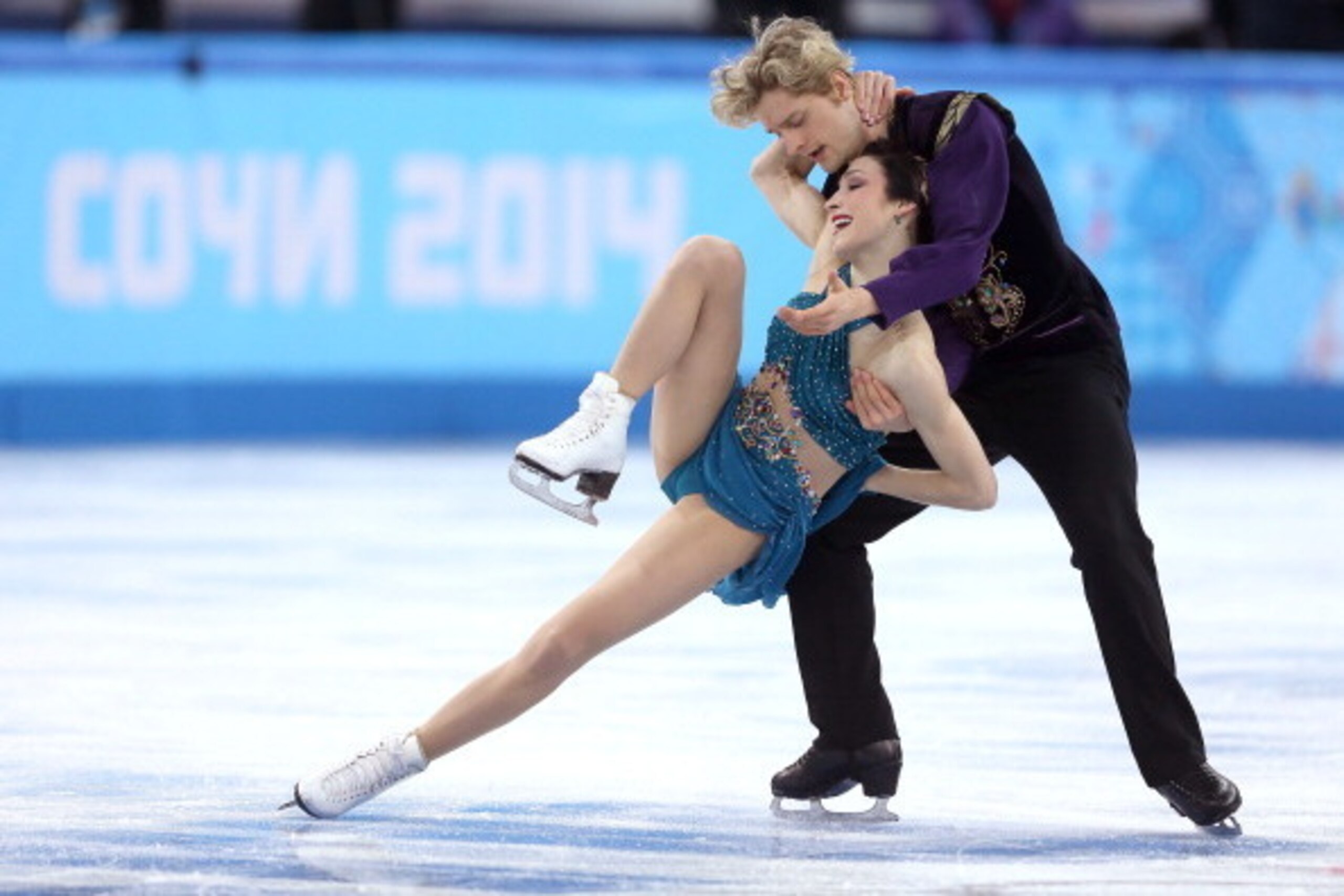 SOCHI, RUSSIA - FEBRUARY 09:  Meryl Davis and Charlie White of the United States compete in the Team Ice Dance Free Dance during day two of the Sochi 2014 Winter Olympics at Iceberg Skating Palace onon February 9, 2014 in Sochi, Russia.  (Photo by Matthew