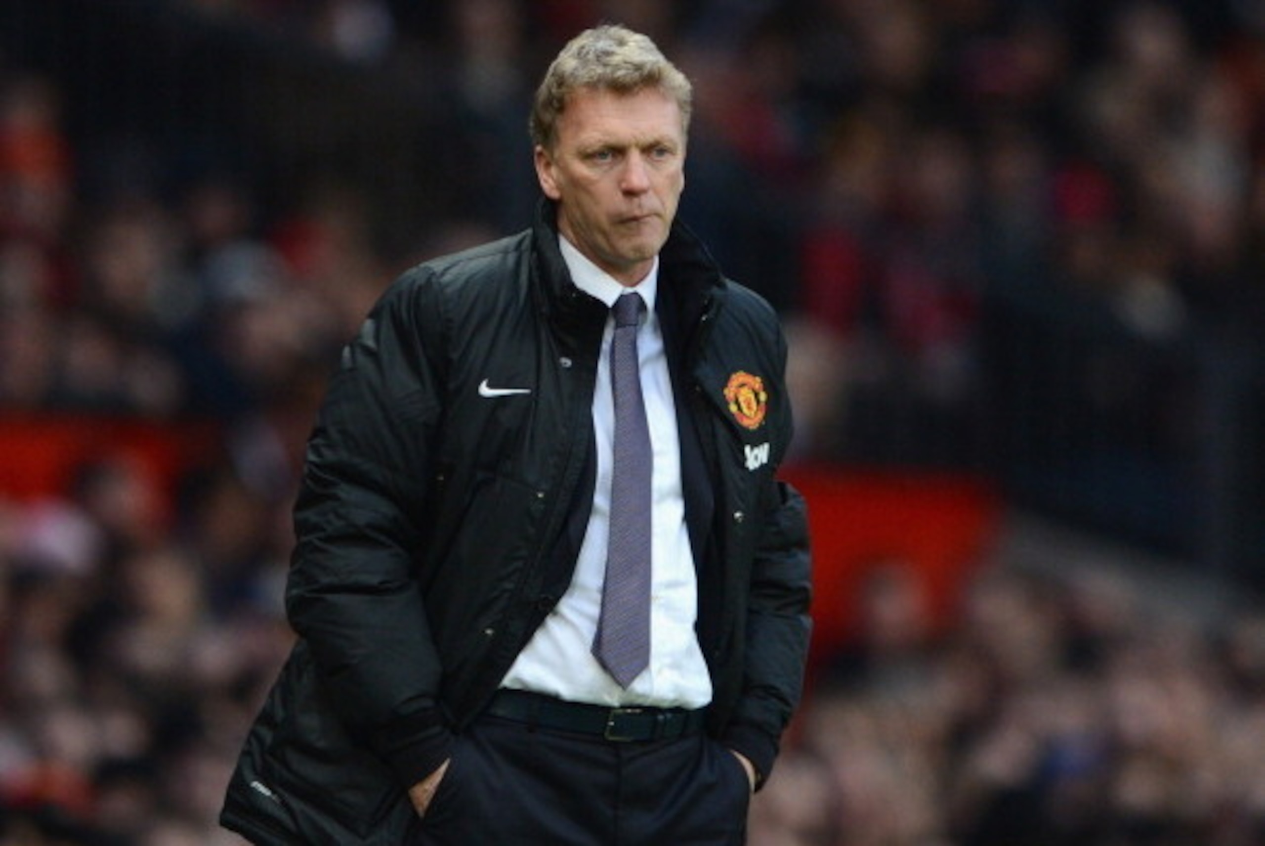 MANCHESTER, ENGLAND - FEBRUARY 09:  Manchester United Manager David Moyes looks on during the Barclays Premier League match between Manchester United and Fulham at Old Trafford on February 9, 2014 in Manchester, England.  (Photo by Michael Regan/Getty Ima