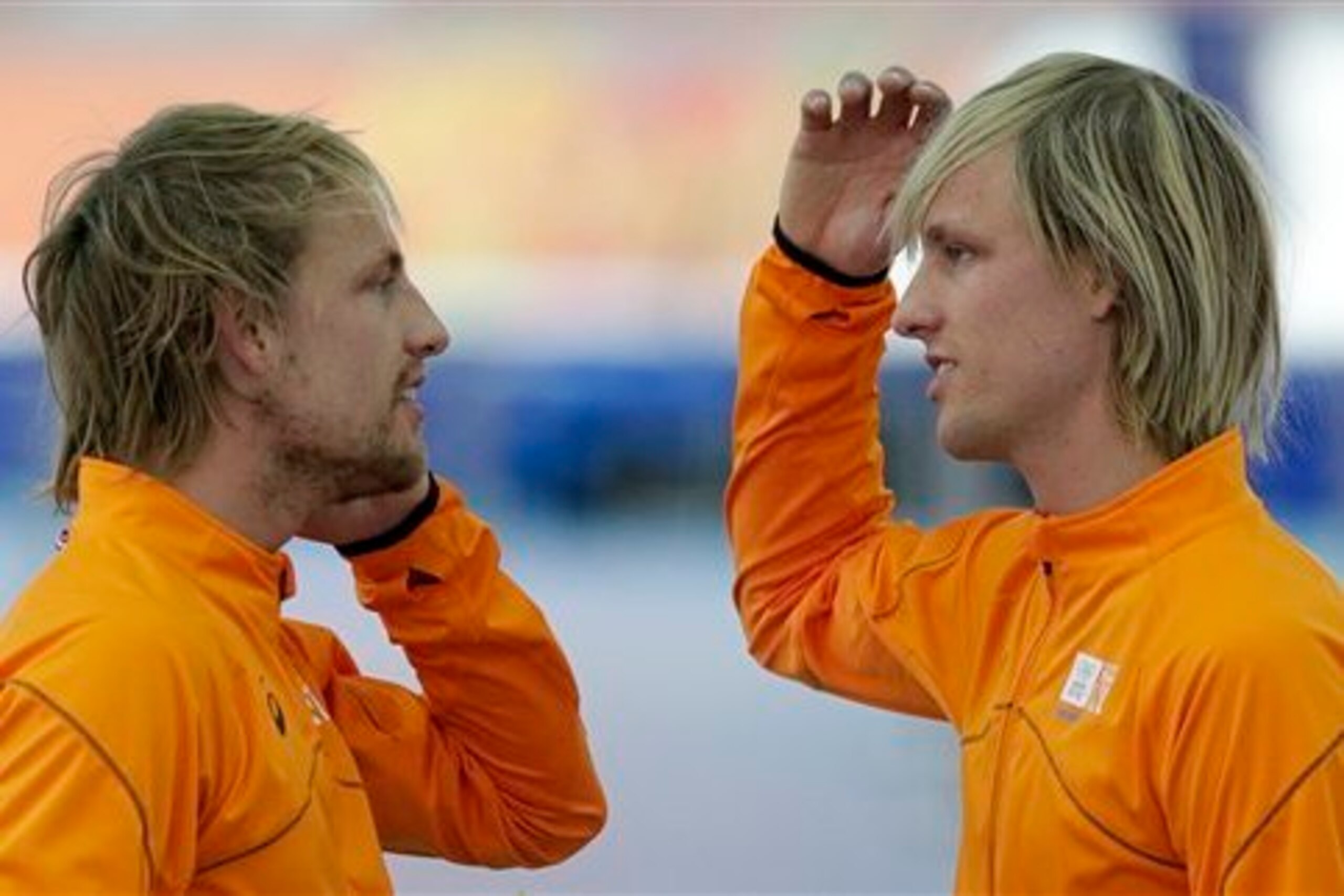 Good thing one twin has a little facial hair.