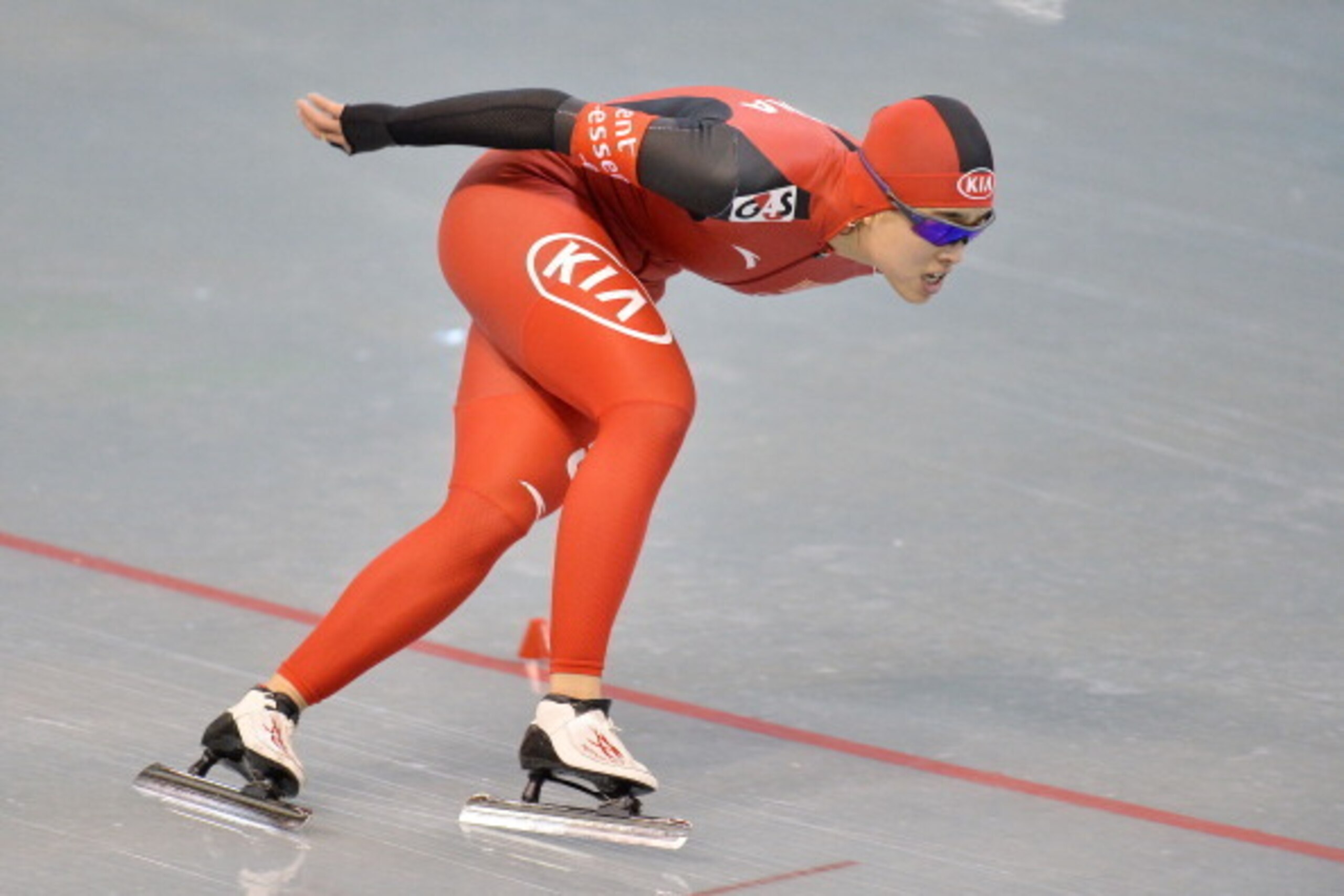 NAGANO, JAPAN - JANUARY 19: Jing Yu of China competes in ladies 1000m during Essent ISU World Sprint Speed Skating Championships 2014 at M Wave on January 19, 2014 in Nagano, Japan. (Photo by Atsushi Tomura/Getty Images) NAGANO, JAPAN - JANUARY 19: Jing Yu of China competes in ladies 1000m during Essent ISU World Sprint Speed Skating Championships 2014 at M Wave on January 19, 2014 in Nagano, Japan. (Photo by Atsushi Tomura/Getty Images)